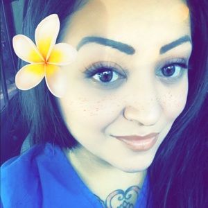 Meet your Posher, Evelynn